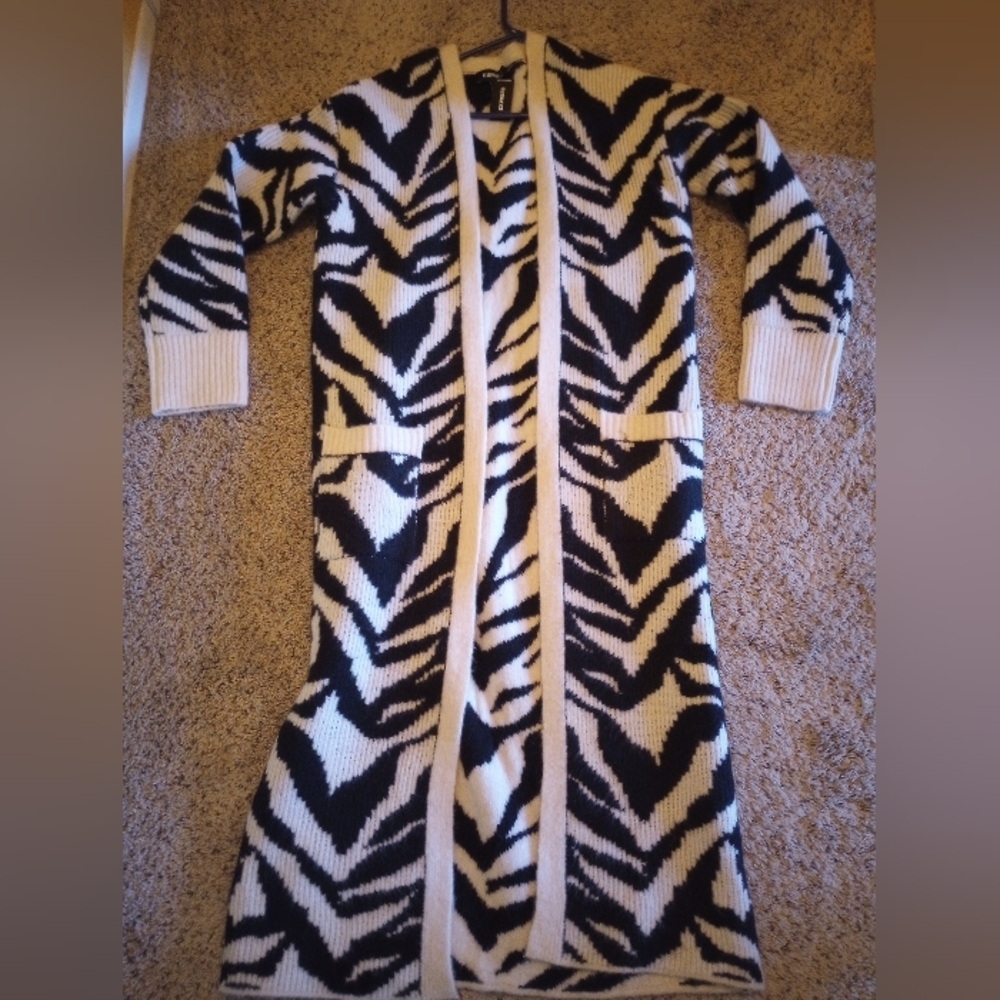 Express zebra printed long sweater NWT